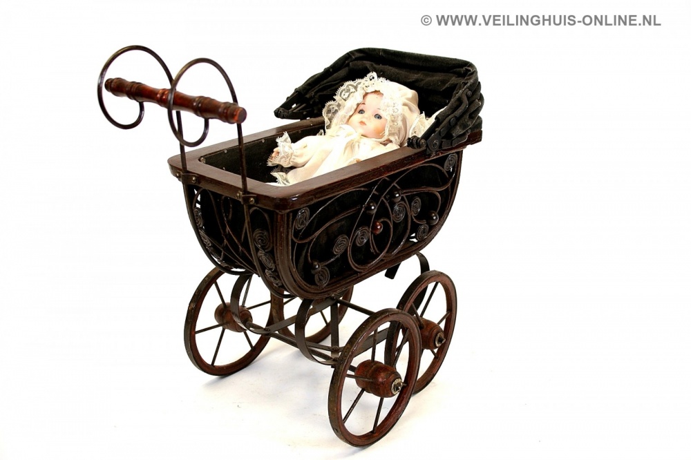 ik ben verdwaald Cusco Penetratie Veilinghuis-Online - kavel-details Antieke poppenwagen