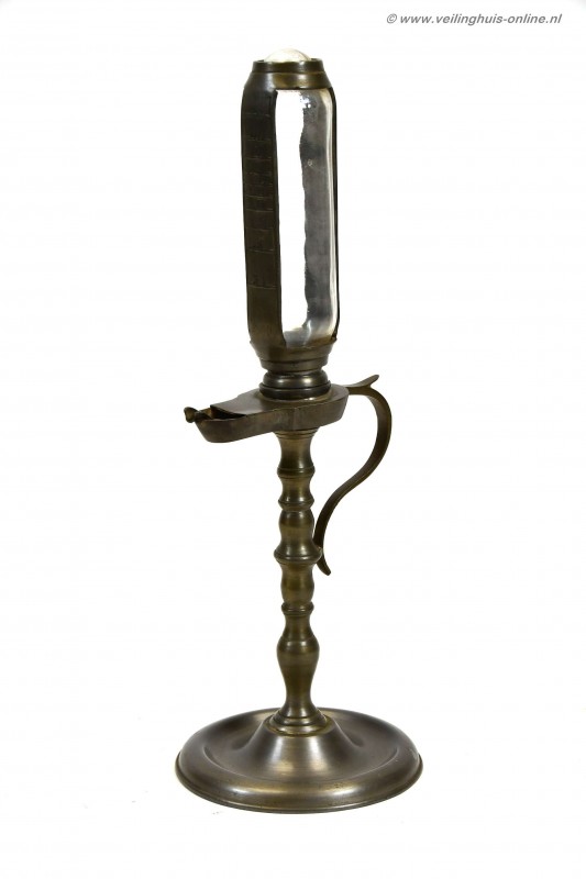 kaveldetails Olielampklok