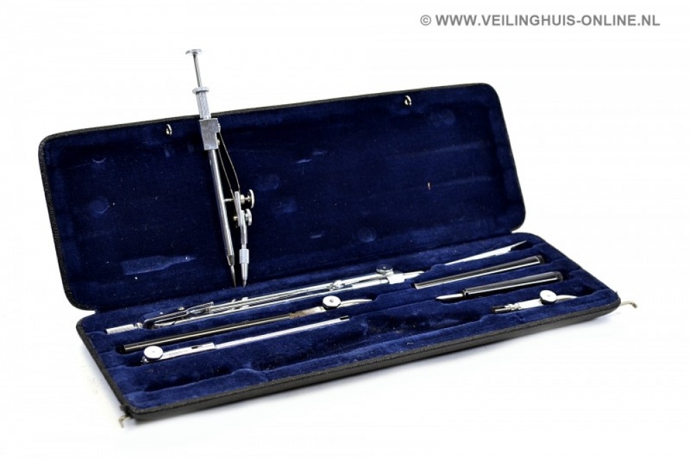Veilinghuis-Online - kavel-details Vintage passerset